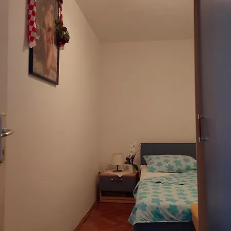 Apartment With A Parking Space - 18498 *